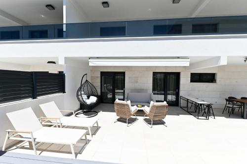 NoLe Apartments