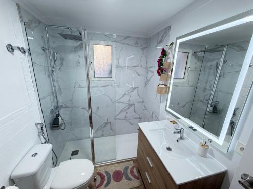 Casa Familiar con Piscina Elviria Marbella Beach