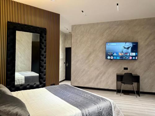 Hotel Reset