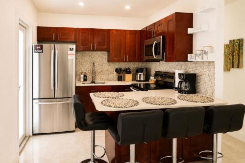 Miami 2BR Home l Jackson Hospital l Parking photo 28