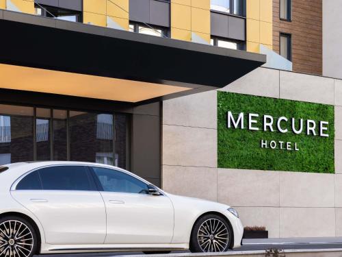 Mercure Prishtina City — Property building