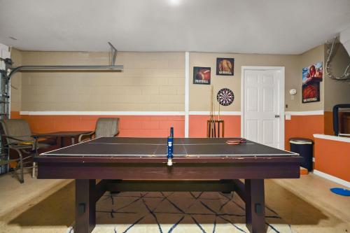 4BR Villa Private Pool and Game Room near Disney photo 10