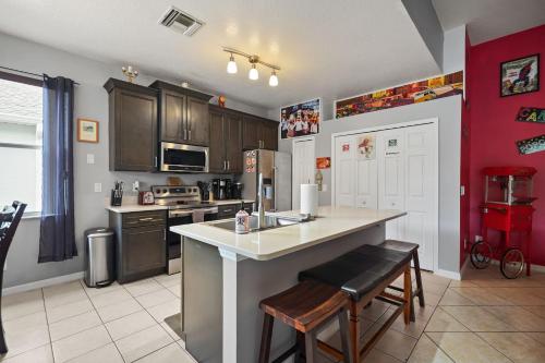 4BR Villa Private Pool and Game Room near Disney photo 13