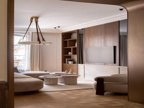 Luxury A C Apt - 10P 4BDR - Arc de Triomphe