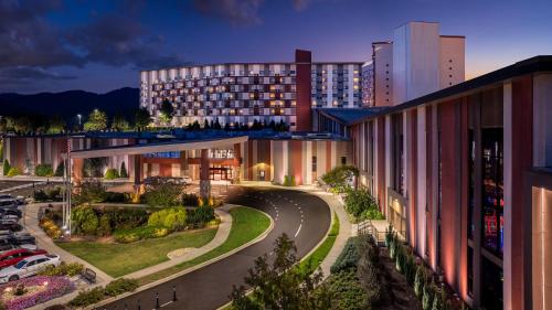 Harrah's Cherokee Valley River Hotel & Casino - A Caesars Rewards Destination