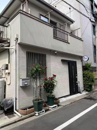 秋叶原民宿铃木204房间成田羽田机场直达步行4分钟抵达车站