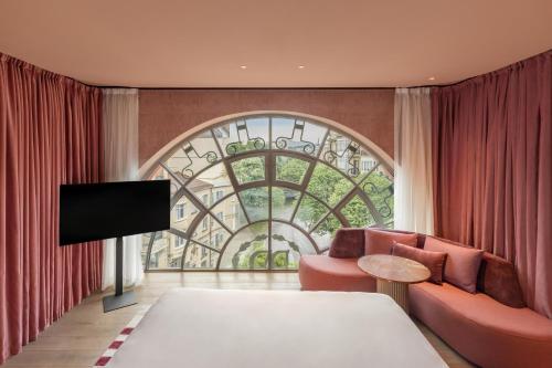 Hotel Palacio Bellas Artes San Sebastian, Curio Collection by Hilton