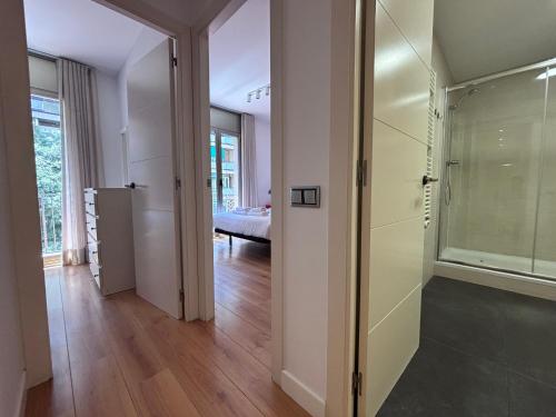Elegant apartment for 6 beside Sagrada Familia