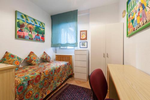 Postel nebo postele na pokoji v ubytování Modern B&B Somosaguas
