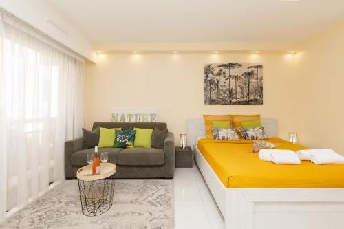 Superb Studio - 4 min to Palais, 1 min to Beach