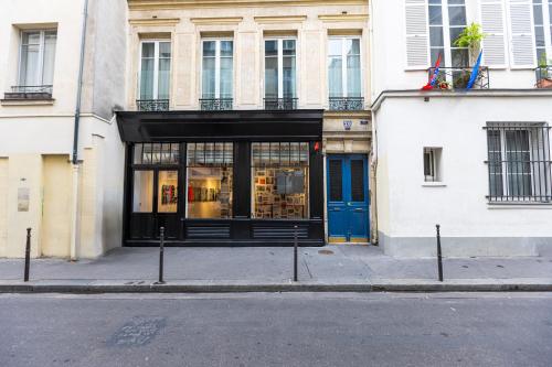 Central Paris 2-Bedroom Apartment with Netflix