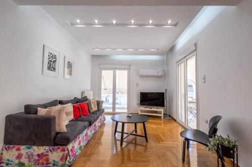 A Luxury & Comfortable Apt in Athens