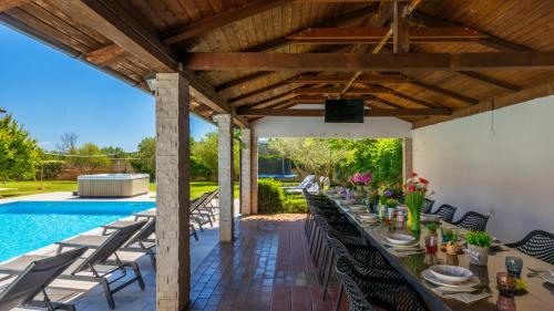Casa Luce by Villas Guide