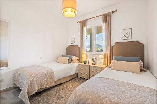 Stunning 2 bed apt in La Ola RDR548