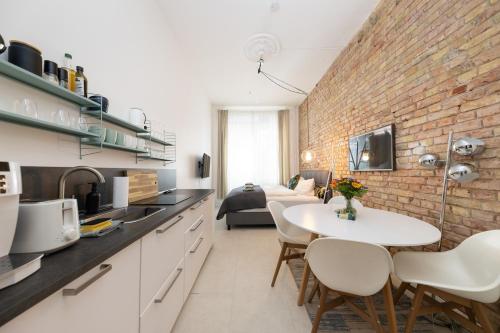 Great 2-room apartment photo 5