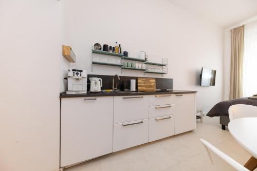 Great 2-room apartment photo 16