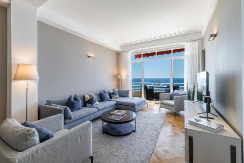 PROMENADE - Stunning Sea View
