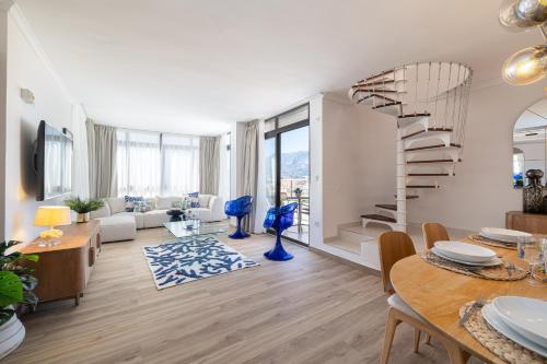 Duplex Sea Views & Private Pool by AORA STAY