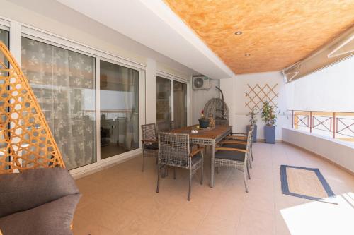 3Bdrm Apartment With Balcony&Parking