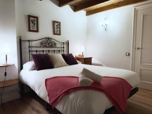 Foto Vivienda turistica con encanto centrico, wifi y patio 1