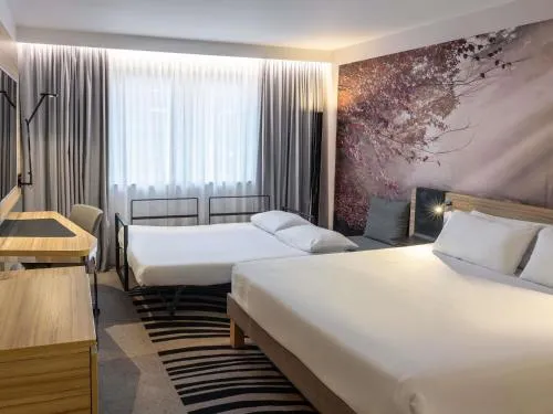 Novotel Edinburgh Centre photo 3