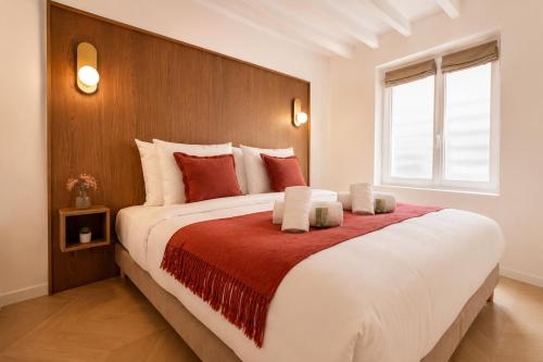 Chic Apartment in Paris Center - with AC