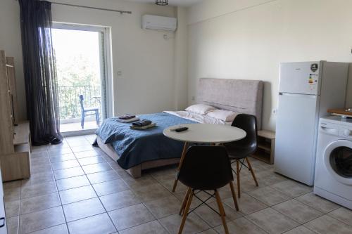Elia mini Suite 3