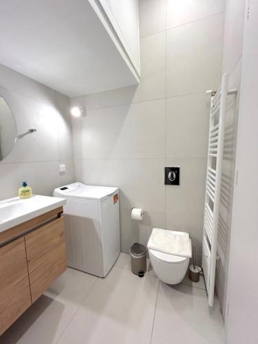Modern 2BR Central Exarchia Apt I Walk to Metro & Museums