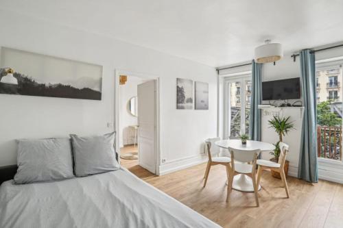 Apartment Near Eiffel Tower Paris 15