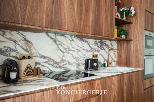 Luxury Apartment in Saint-Germain, Bon Marché, With AC