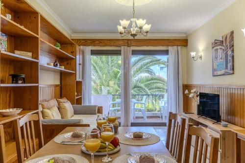 #366 Cozy 1BR Retreat Private Balcony