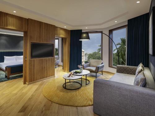Novotel Mumbai Juhu Beach