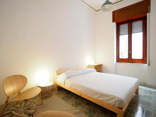 Donna Rosanna, two-room apartment with balcony in La Sanità