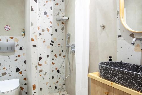 Secret Garden Suites I & II