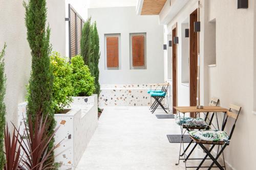 Secret Garden Suites I & II