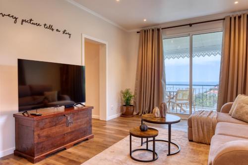 Freitas Panoramic, a Home in Madeira