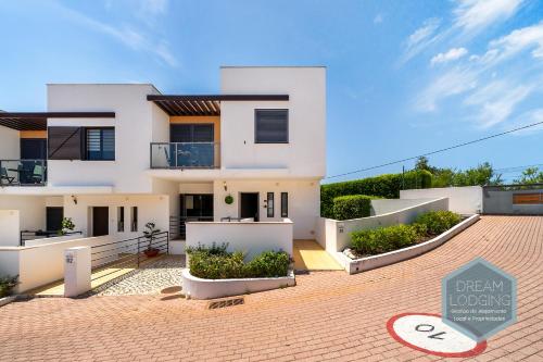 Ocean View 1 - Dream Lodging