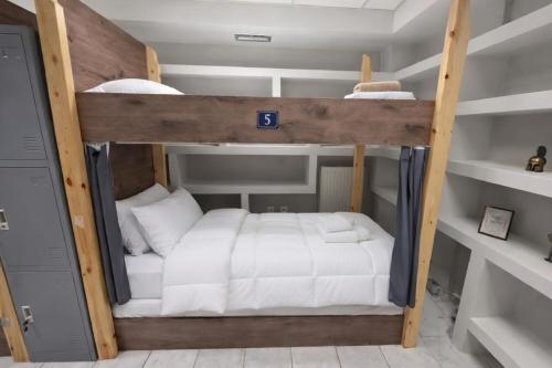 Athens Supreme BEDS No5