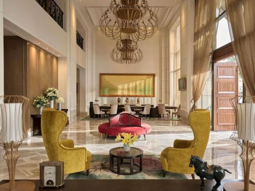 Hotel Des Arts Saigon Mgallery Collection — Property building