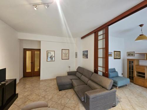 Talenti comfort home - 3 bedroom appartement with 2 balconies in Rome
