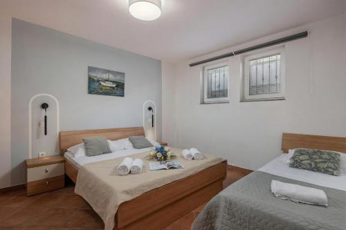 Oasis Jadreski Pool Residence