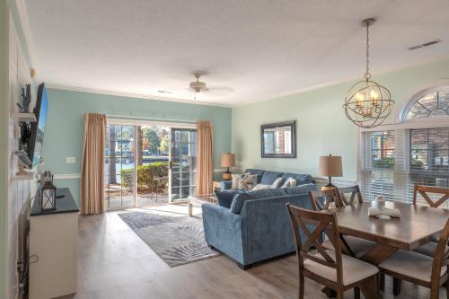 Ground Floor Condo 2 bed 2 bath Riverwalk at Arrowhead Country Club Unit 104 photo 4