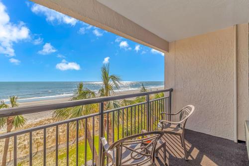 Ocean Reef Resort - Direct Oceanfront Studio - Nicely Updated! Perfect for 2-4 guests! Unit 303 photo 16