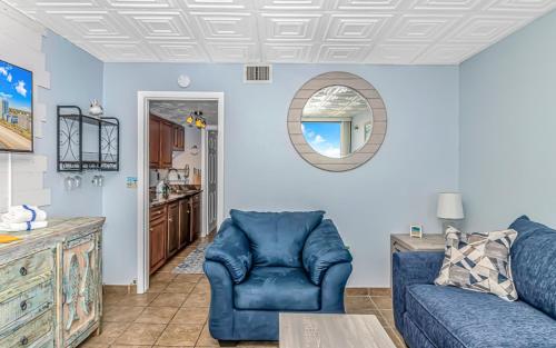 Newly Renovated- Oceanfront 1 Bedroom Suite- Sand Dunes 2726 photo 5