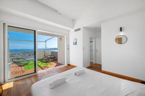 Sunset Villa Panoramic view and hot tub