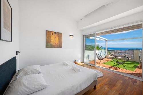 Sunset Villa Panoramic view and hot tub