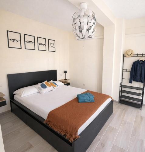 Beautiful Modern Flat Near the Beach & Pool photo 5