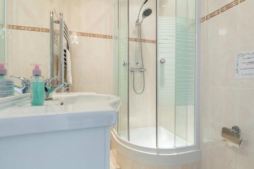 Quiet 3 Room AC Flat Rue dAntibes Cannes nr Palais