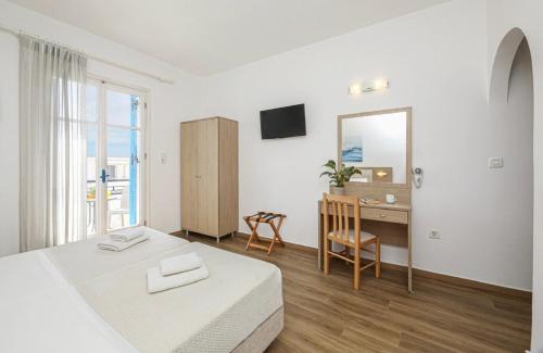 Mare Naxia Hotel