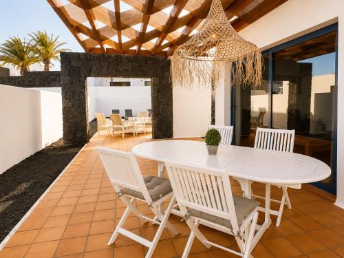 Villa Ancor by Villalia